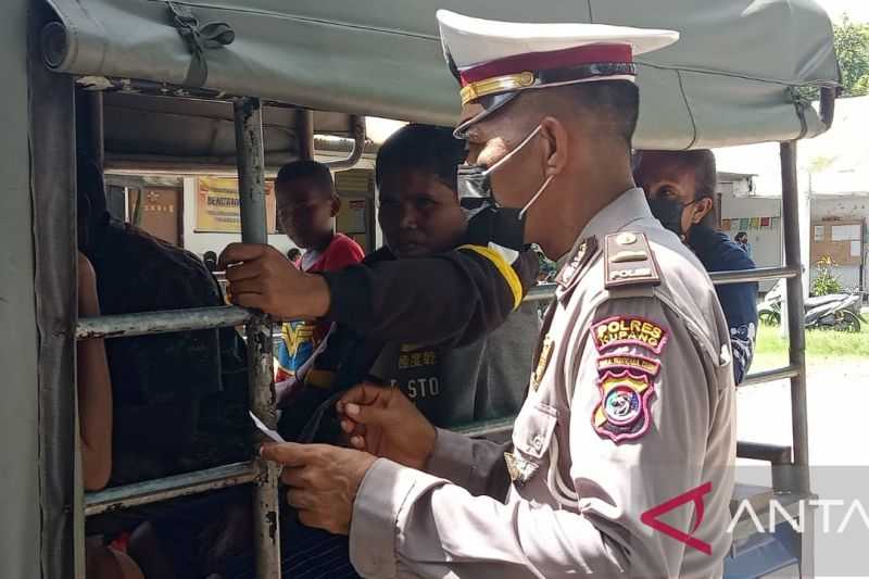 Jangan Bepergian Dulu, Kasus Covid-19 di Kabupaten Kupang Didominasi Pelaku Perjalanan
