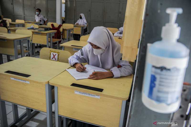 Jangan Teledor, Disdik: Tidak Ada Klaster Penularan Covid-19 di Sekolah di Jawa Barat