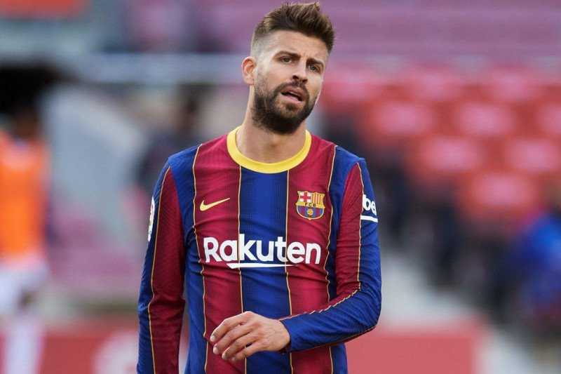 Jelang Lawan PSG, Barcelona Kembali Diperkuat Gerard Pique