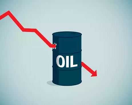 Jelang Pertemuan OPEC+, Harga Minyak Dunia Jatuh