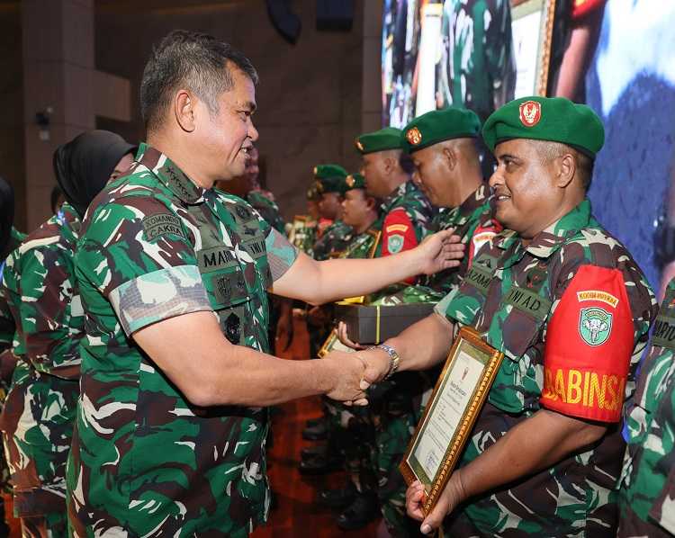 Jenderal Bintang Empat Ini Ingatkan Komando Kewilayahan Jadi Ujung Tombak TNI AD Bantu Masyarakat