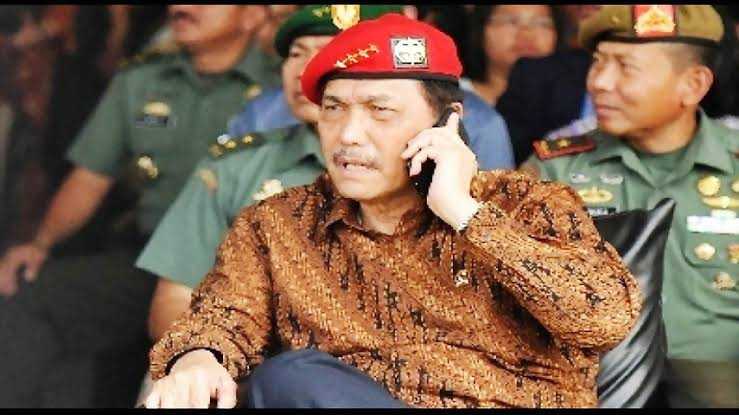 Jenderal Kopassus Legendaris Ini Bercerita Soal Jokowi, Pangeran UEA dan Hadiah Mesjid di Solo