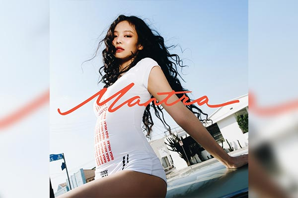 Jennie Blackpink 'Comeback' dengan Single 'Mantra'