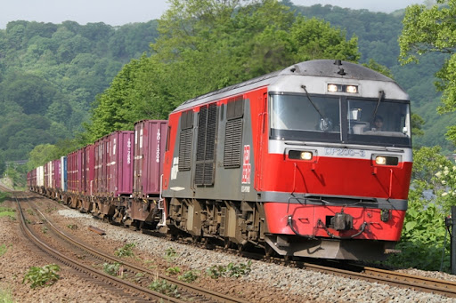 Jepang Berencana Beralih dari Diesel ke Biofuel untuk Pangkas CO2 dari Kereta