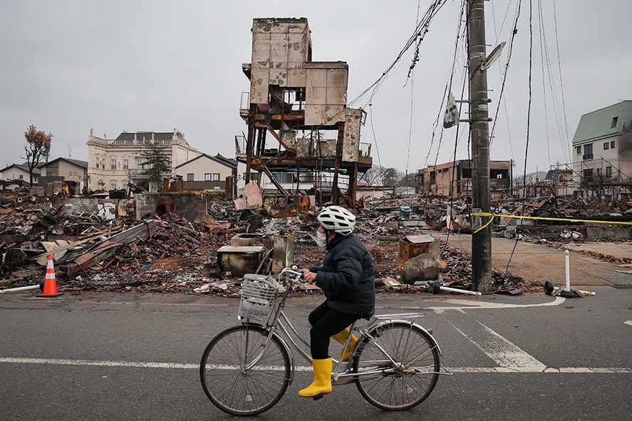 Jepang Cabut  Peringatan Gempa