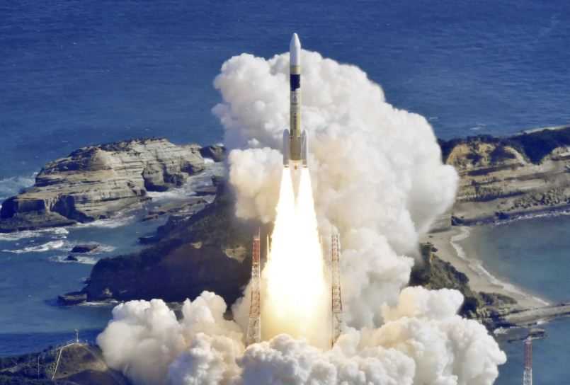 Jepang Luncurkan Satelit Intelijen untuk Awasi Korea Utara