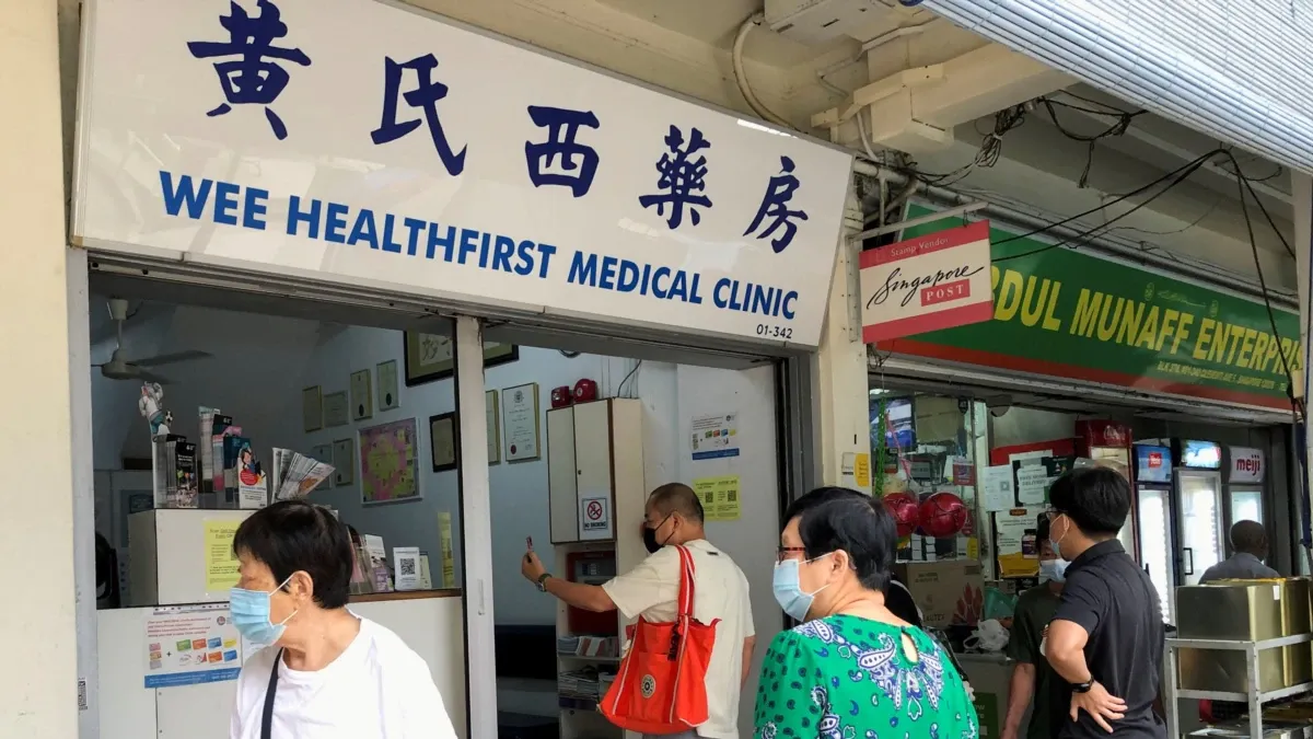 Jika Tolak Vaksin, Warga Singapura Harus Bayar Rumah Sakit Sendiri
