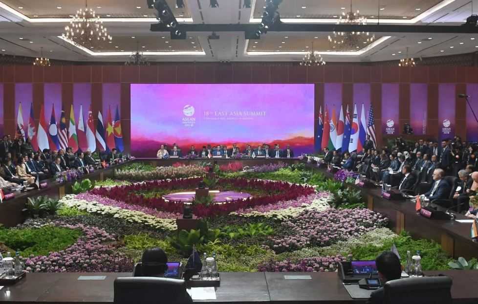 Jokowi Ajak Para Pemimpin KTT Asia Timur Jaga Perdamaian dan Stabilitas Kawasan