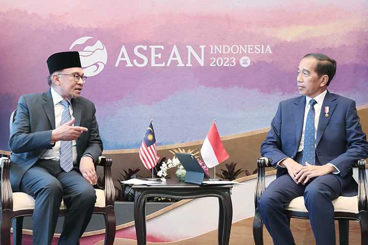 Jokowi Bahas Penyelesaian Perbatasan dengan Malaysia