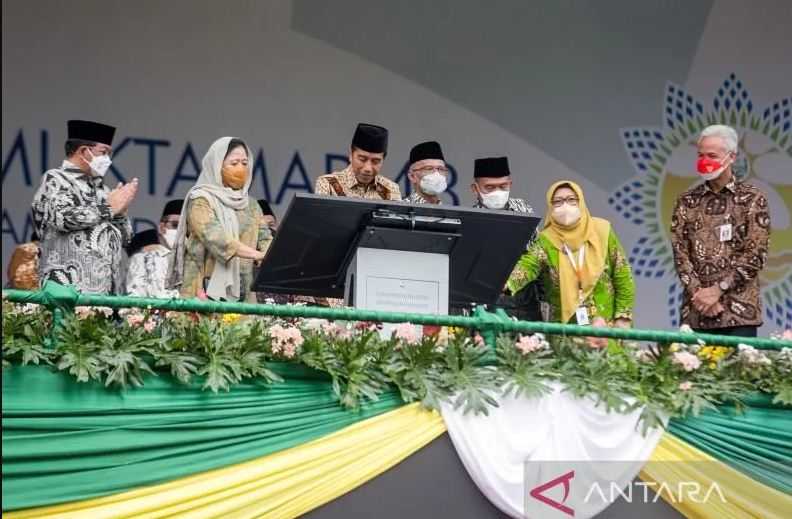 Jokowi Buka Muktamar Muhammadiyah di Stadion Manahan Solo