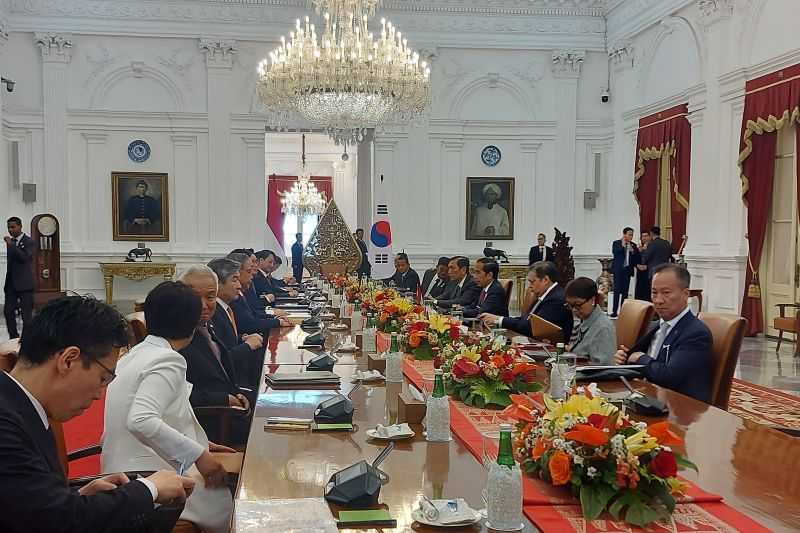 Jokowi Gelar Pertemuan Bilateral dengan Presiden Korsel di Istana