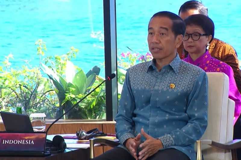 Jokowi Tegaskan Isu Myanmar tak Boleh Hambat Pembangunan ASEAN