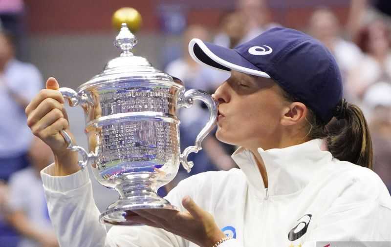 Juara Bertahan Jabeur, Swiatek, dan Sabalenka Pimpin Daftar Unggulan Madrid Open