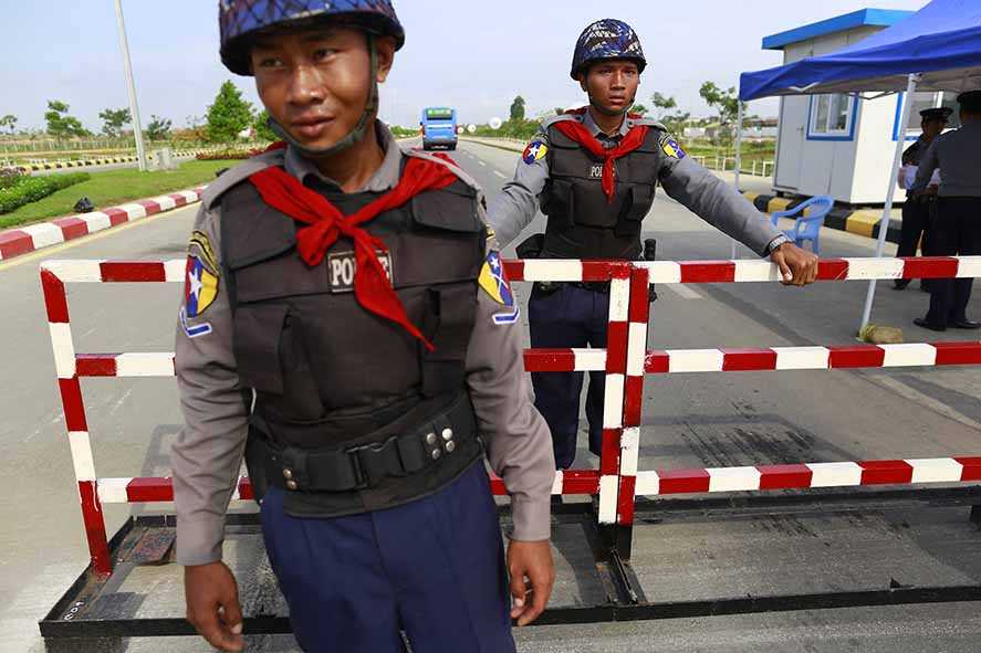 Junta Perkuat Pertahanan  di Naypyidaw