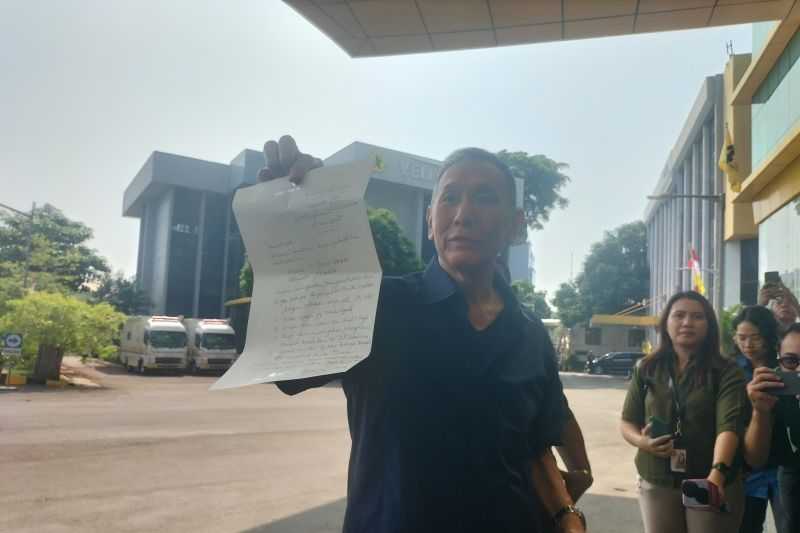 Jusuf Hamka Serahkan Surat Pengunduran Diri ke Kantor DPP Golkar