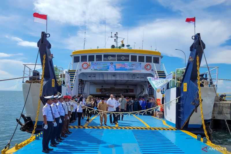 Kabar Gembira, Kapal Feri Mudik Gratis dari Situbondo Menuju Madura Diberangkatkan