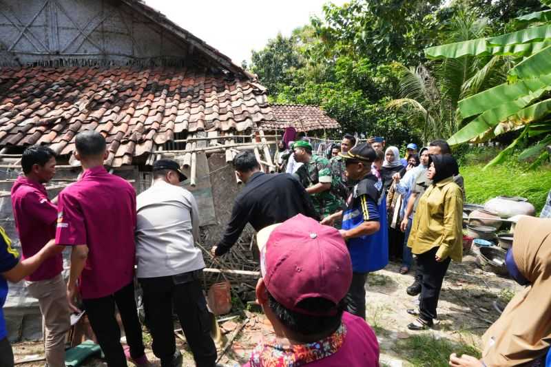 Kabar Gembira, Mensos Bantu Bangun Rumah Penyandang Disabilitas di Pamekasan