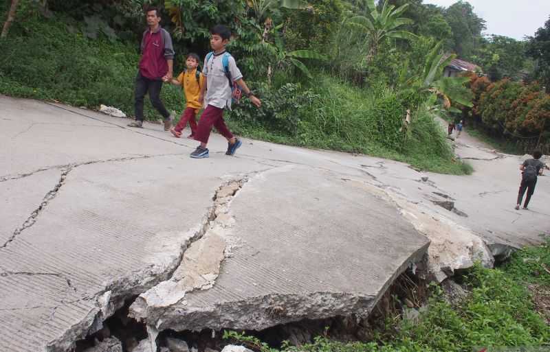 Kabar Gembira, Pemkab Bogor Segera Cairkan Dana Sewa Rumah Korban Pergeseran Tanah