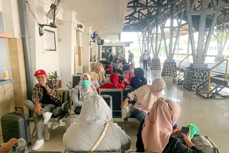 KAI Commuter Prediksi Penumpang Meningkat di Wilayah 8 Surabaya