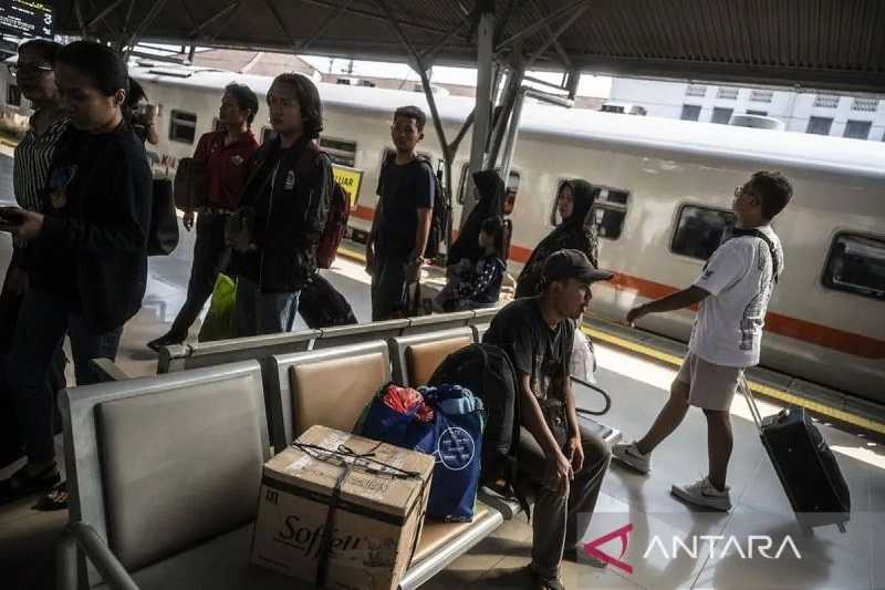 KAI Daop 1: Tarif Khusus Penumpang Jarak Pendek Berlaku hingga Akhir Agustus