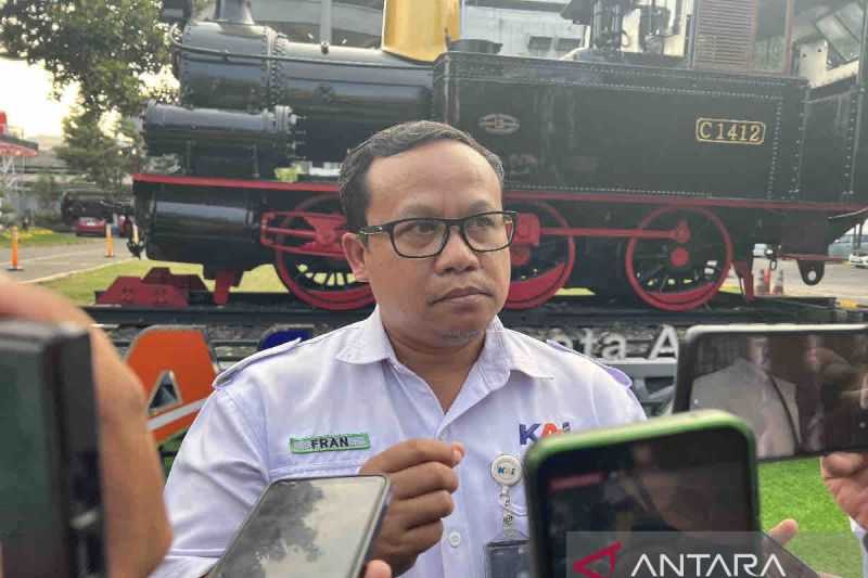 KAI Siapkan 13 Mesin Pompa Air Mitigasi Jalur Kebanjiran di Semarang