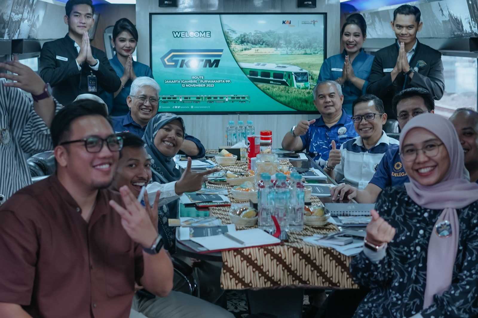 KAI Wisata Terima Kunjungan Benchmarking Operator Kereta dari Malaysia