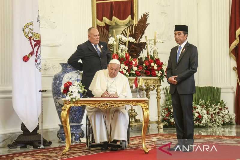 KAJ Teladani Kepedulian Paus Fransiskus Terhadap Kepentingan Anak