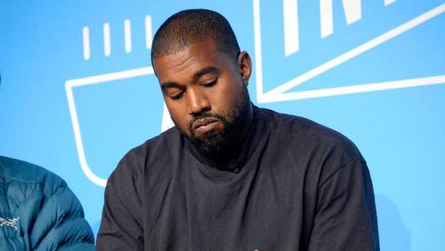 Kanye West Ditolak Masuk Australia hingga Dilarang di Twitter Karna Hal Ini