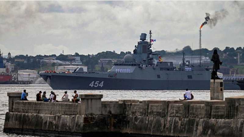 Kapal Perang Russia dengan Rudal Hipersonik Berlabuh di Aljazair