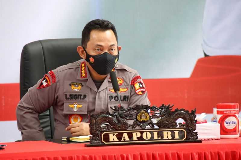 Kapolri Lantik 9 Kapolda dan Dua Pejabat Utama