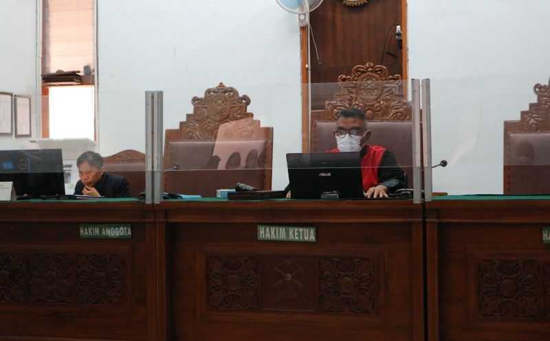 Karena Dalil Ini, Gugatan Praperadilan Bupati Mimika ke KPK Ditolak