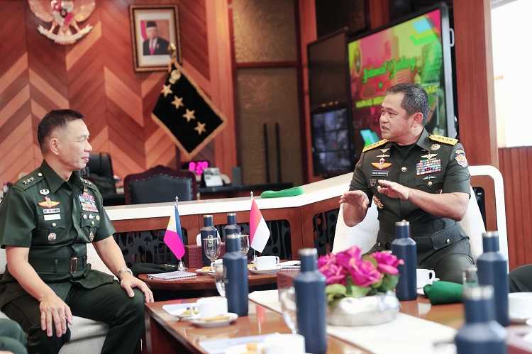 Kasad Filipina Berharap Dapat Tingkatkan Kerja Sama dengan TNI AD