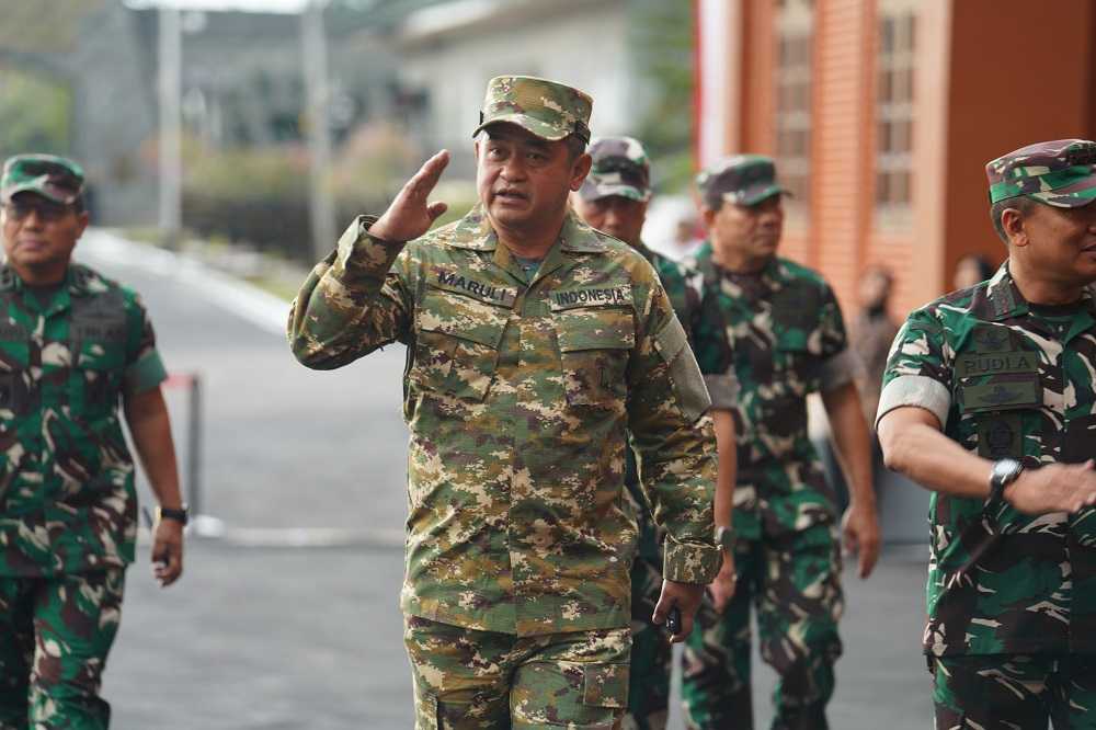 Kasad Hadiri Parade Senja Retreat Menteri Kabinet Merah Putih