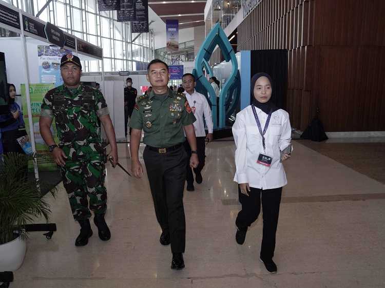 Kasum TNI Bersama Pejabat Tinggi Negara Hadiri Rakernas Hipmi