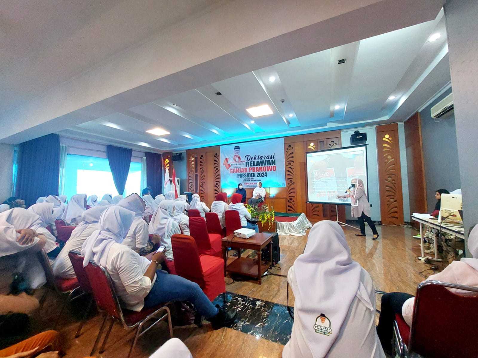 Kaukus Perempuan Muslim Jakarta Dukung Ganjar, Hadirkan Pendidikan Politik Bagi Wanita