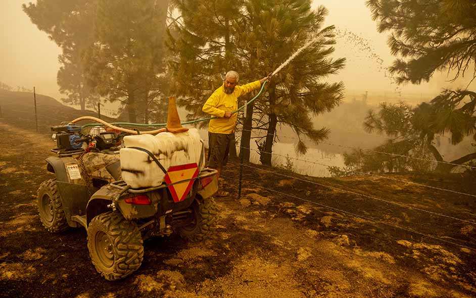 Kebakaran di California Makin Meluas