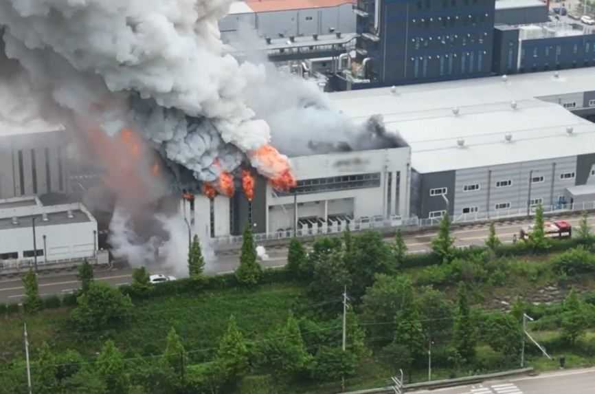 Kebakaran di Pabrik Baterai Hwaseong Korsel Tewaskan 22 Orang