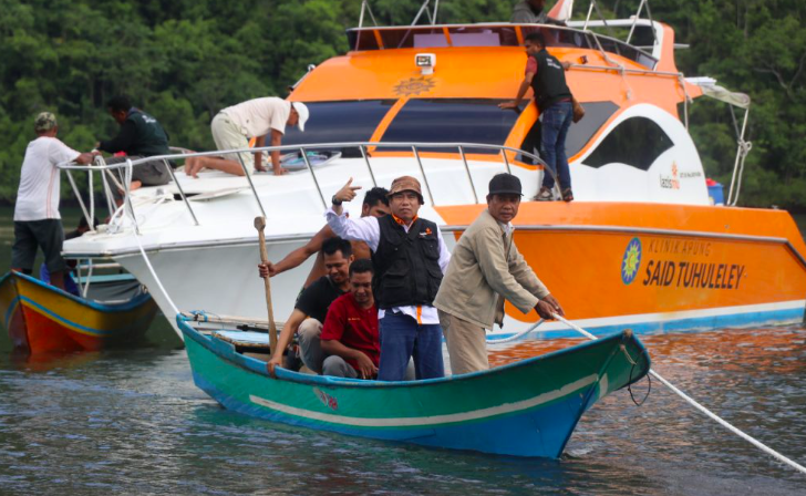 Kebanggaan Muhammadiyah, Klinik Apung Said Tuhuleley Kembali Berlayar di Perairan Maluku