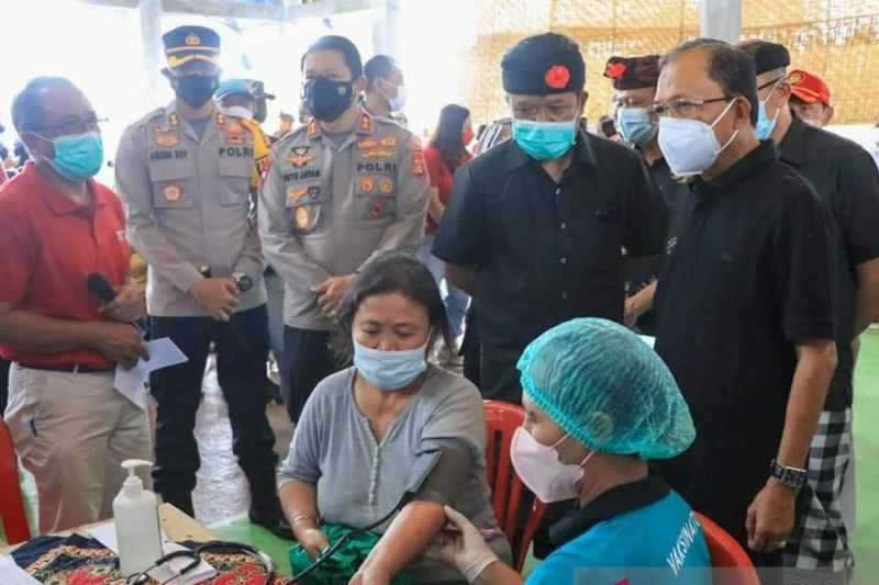 Kejar Target 30 Persen Booster, Gubernur Bali Pantau Upaya Percepatan Vaksinasi Covid-19 Penguat