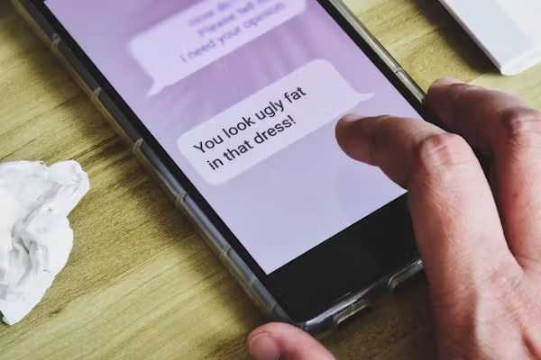 Kekerasan Verbal di Ruang Digital, Bagaimana Mencegahnya?