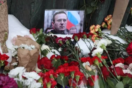 Keluarga Menuduh Negara Menyembunyikan Jenazah Navalny