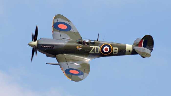 Kembalinya Spitfire Masa Perang Buatan Henley