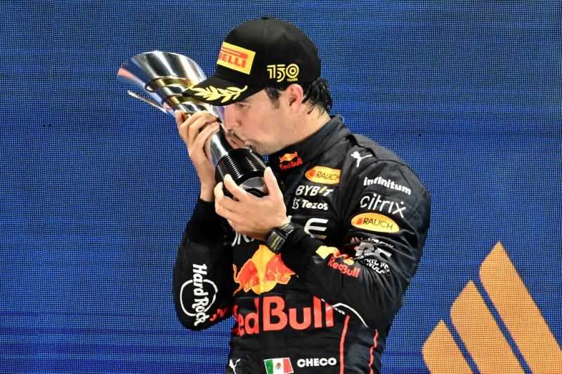 Kemenangan Sergio Perez di Grand Prix Singapura, Gelar Juara Max Verstappen Tertunda