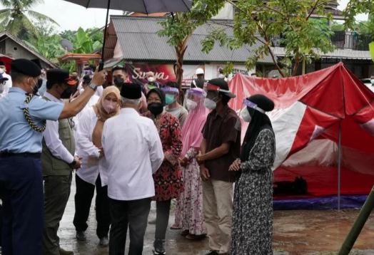 Kemensos Siapkan Tenda Darurat Dekat Rumah Warga Korban Gempa Banten