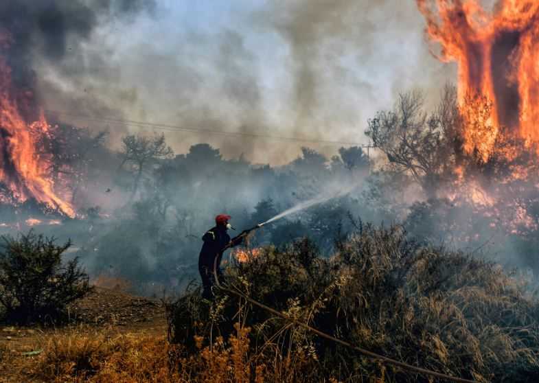 Kemlu Pastikan Tak Ada WNI Jadi Korban Kebakaran Hutan di Yunani