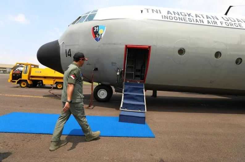 Kepala BNPB ke Natuna Pastikan Penanganan Bencana Longsor