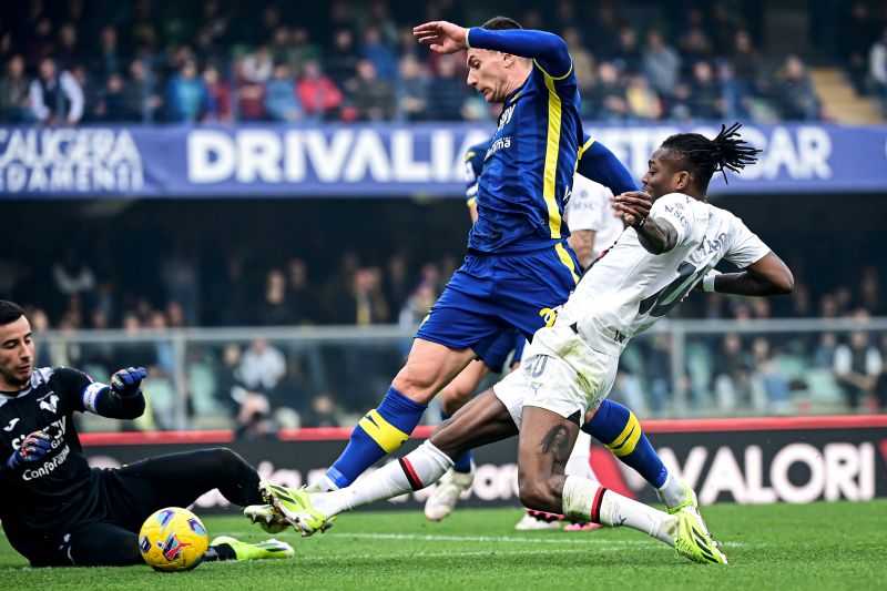 Keren, AC Milan Bawa Pulang Tiga Poin Setelah Menang 3-1 di Markas Verona