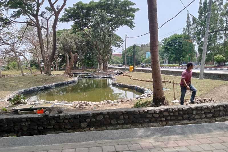 Keren, Danau Buatan Green Belt Udayana Jadi Pusat Wisata di Kota Mataram