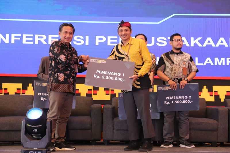 Keren, Perpustakaan UI Juara 1 Setelah Manfaatkan AI untuk Olah Naskah Kuno