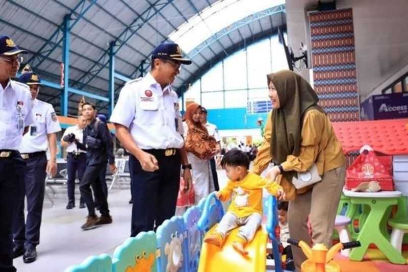 Keren, PT KAI Divre Palembang Sediakan Area Bermain untuk Anak di Stasiun